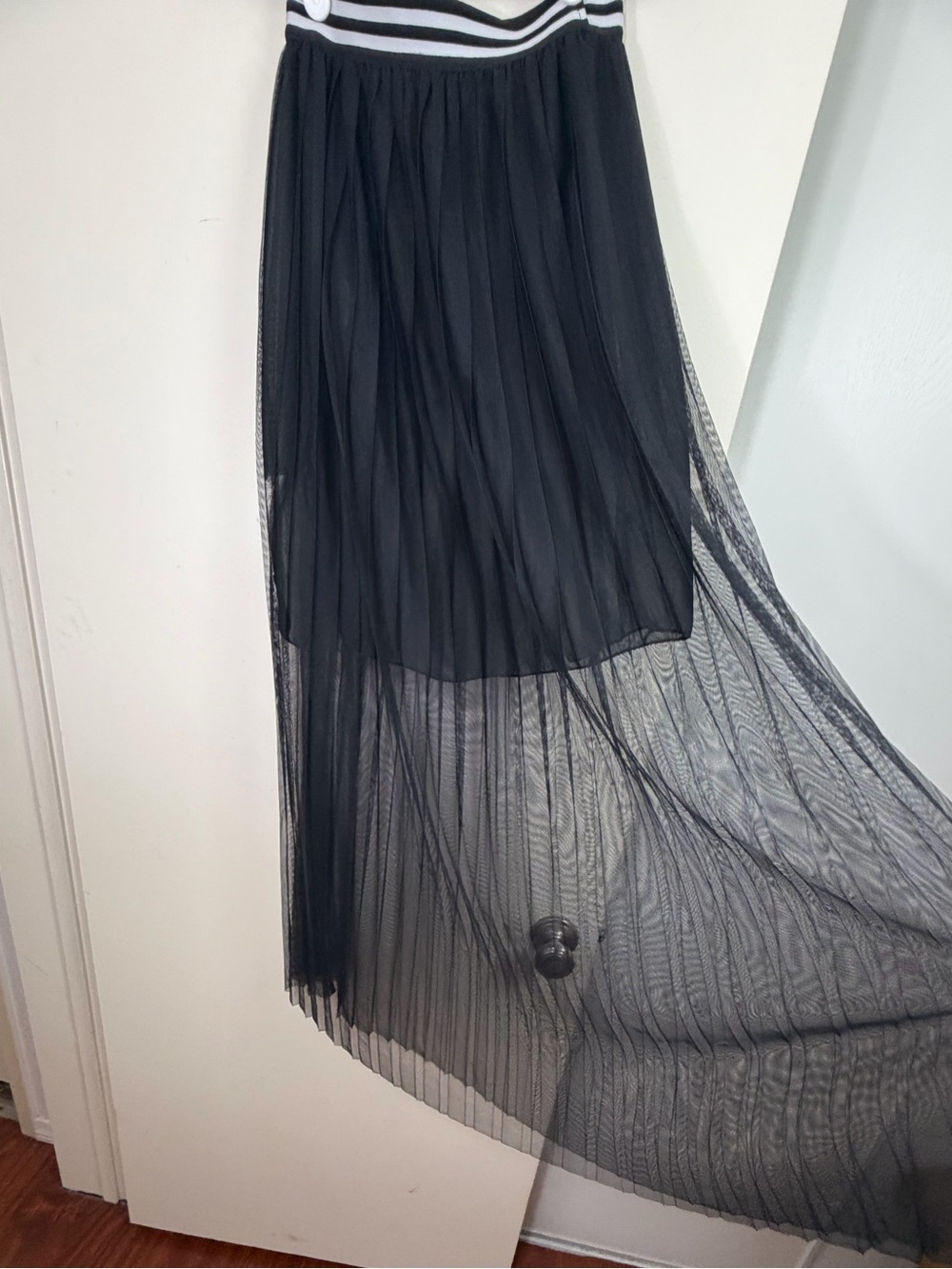 ViCOLO Black Tulle Mesh Pleated SemiSheer Layered Striped Balletcore Skirt NWOT - Picture 5 of 13